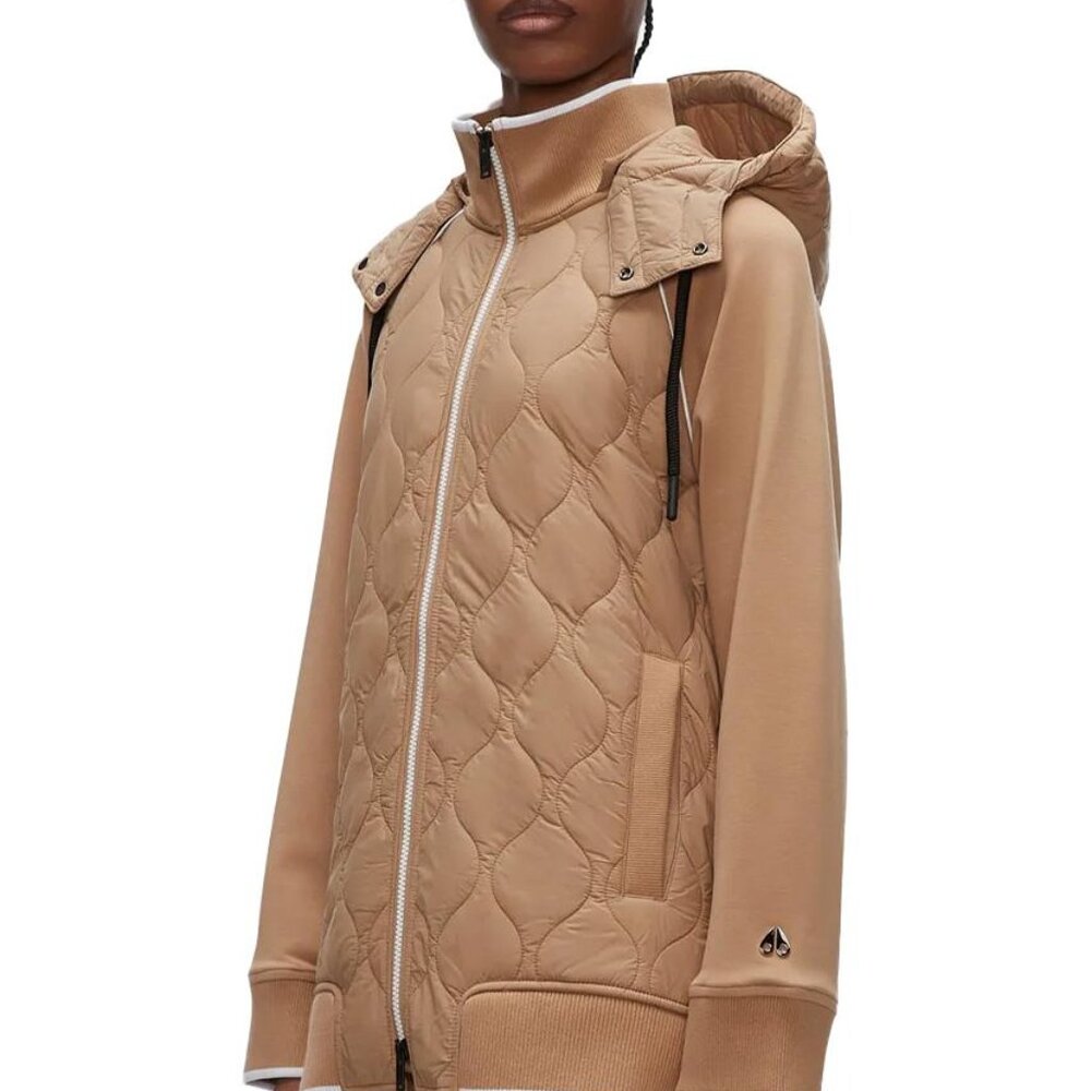 100% Authentic Moose Knuckles Nevins Removable Hooded Poncho Quilted Jacket Med.